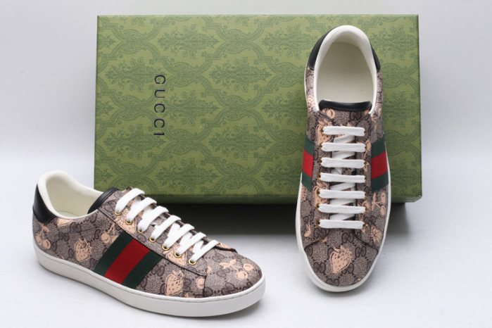 GC LOW-TOP SNEAKER COPSHOE GC-130