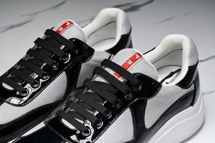 PR sneakers black and white copshoe PR-123