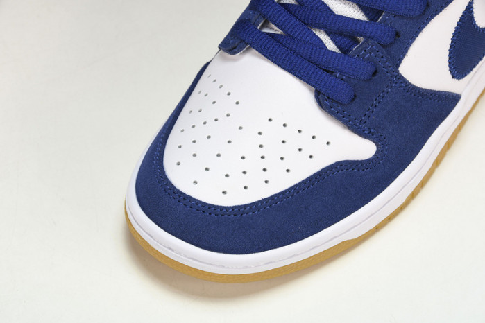 Dunk Low SB 