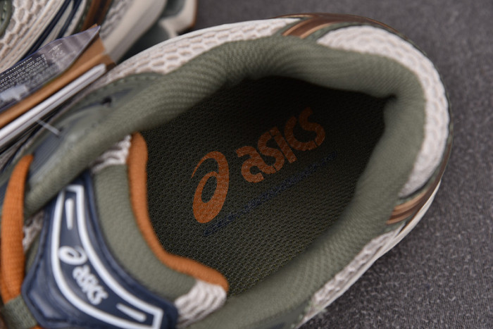 A*sics COPSHOE AS-012