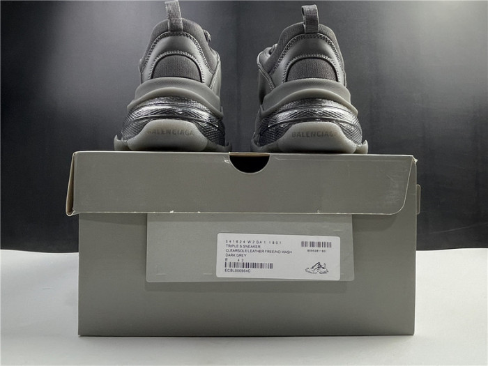 BL TRIPLE S TRAINERS -KICKZE BL49