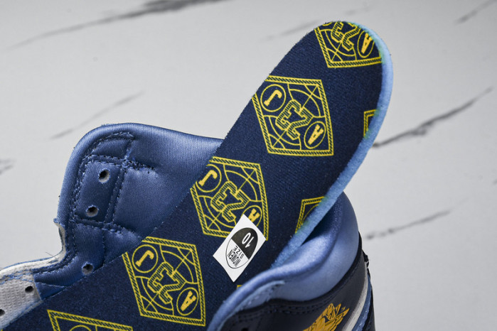 Jordan 1 High OG First in Flight (Women