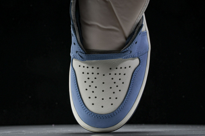 Jordan 1 High OG First in Flight (Women