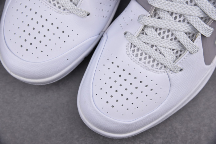 Zoom Kobe 4 