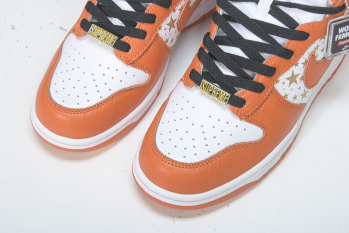 Nike Dunk High Pro SB S*UPRE*ME  orange -307385-181