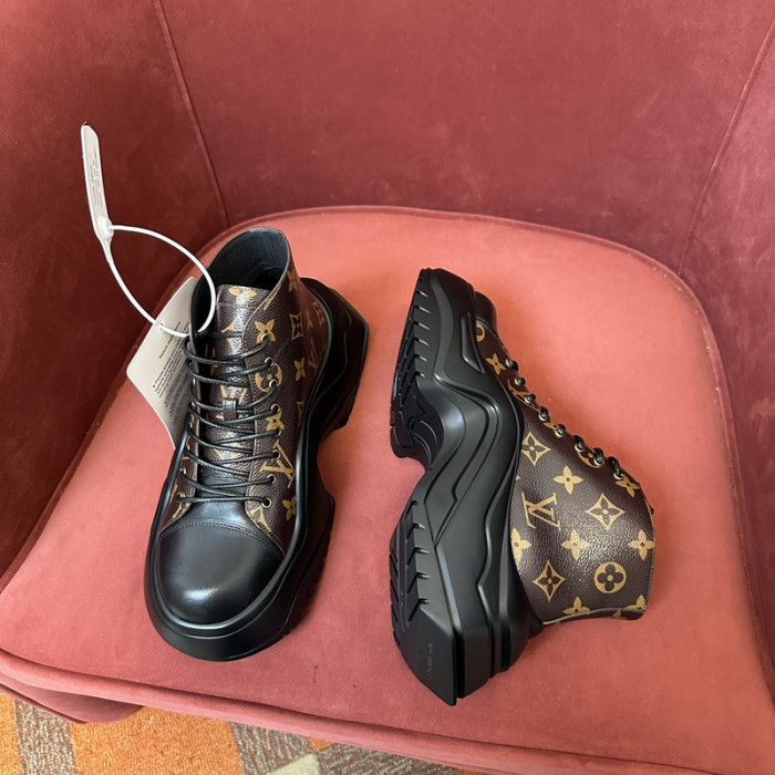 LVT BOOT COPSHOE L&V-351