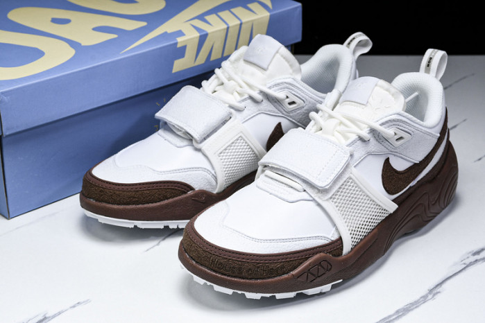 Nike Zoom Field Jaxx SP Travis Scott  HQ3073-100