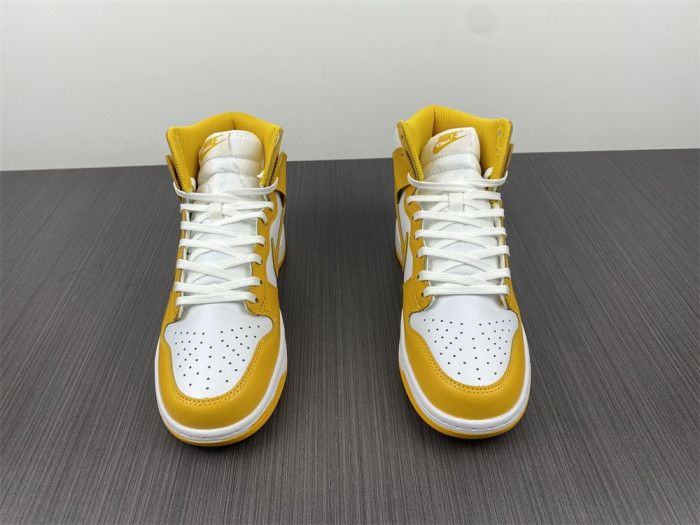 Nike Dunk High Dark Sulfur (W) - DD1869-106