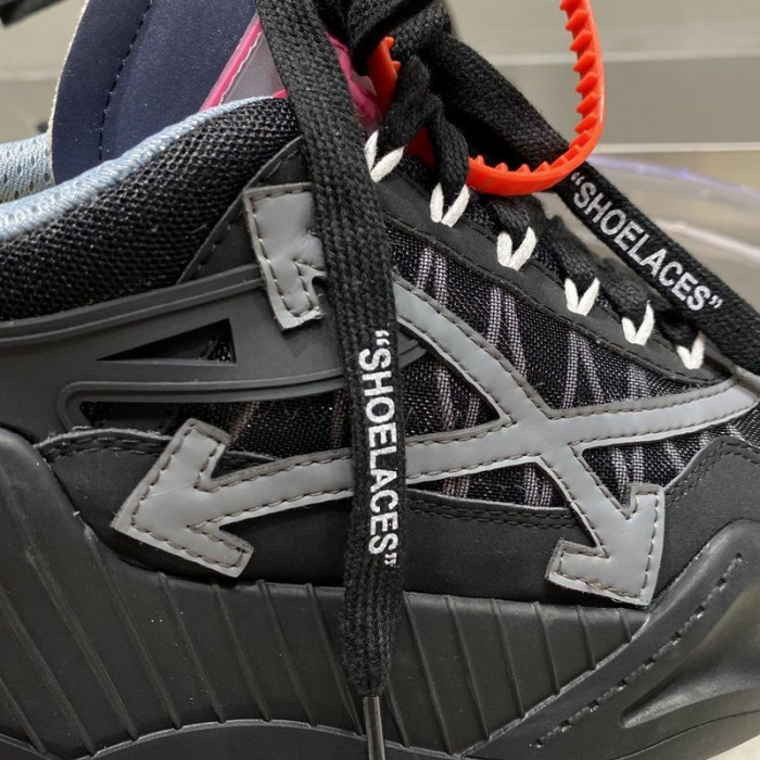 OF C/O ODSY-1000 SNEAKER KICKZE OW-18