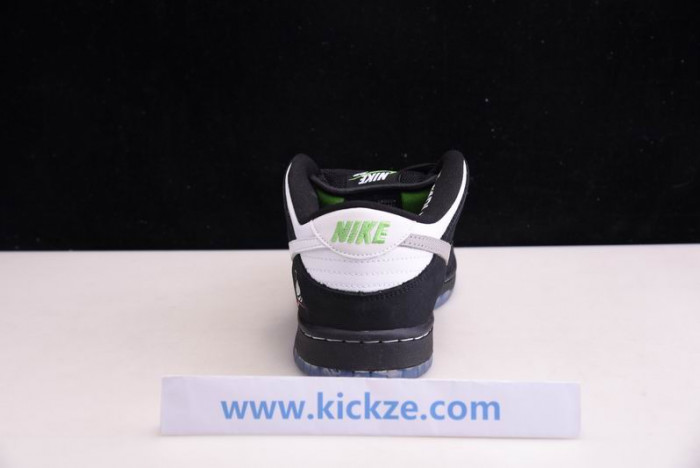 Nike SB Dunk Low Staple Panda Pigeon - BV1310-013