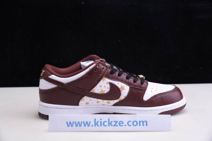 S*UPRE*ME X NIKE SB DUNK LOF DH3228-100
