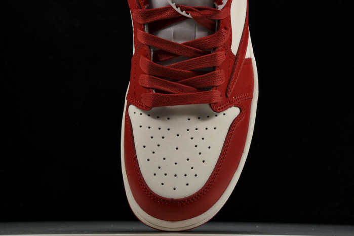 OFF-WHITE x Travis Scott x Air Jordan 1 OW  DM7890-103