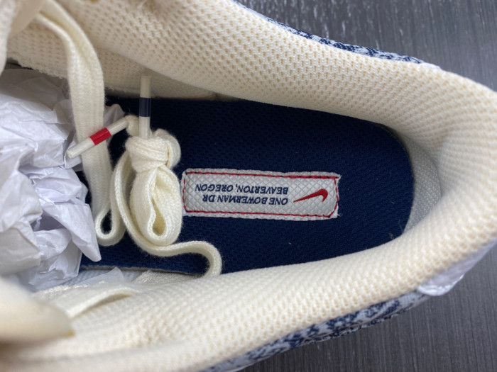 Dunk Low Washed Denim FN6881-100