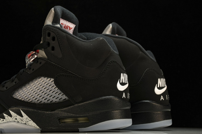 AIR JORDAN 5 BLACK METALLIC (2016) 845035-003