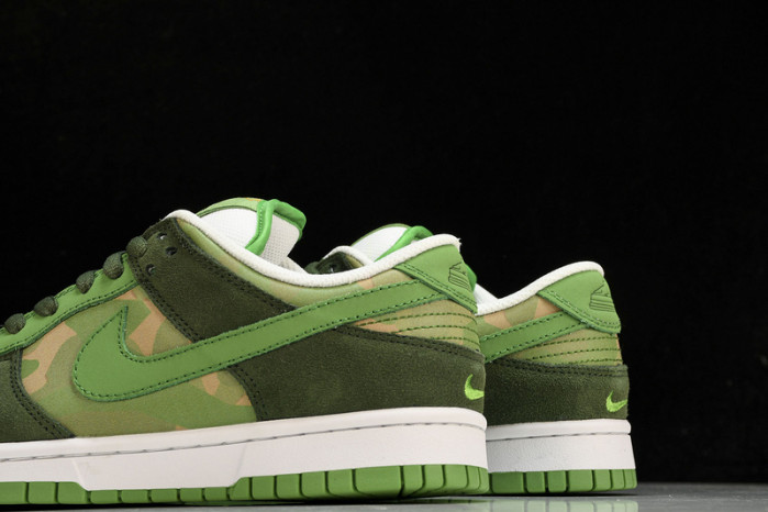 Dunk Sb Emb Pro - 315355-331